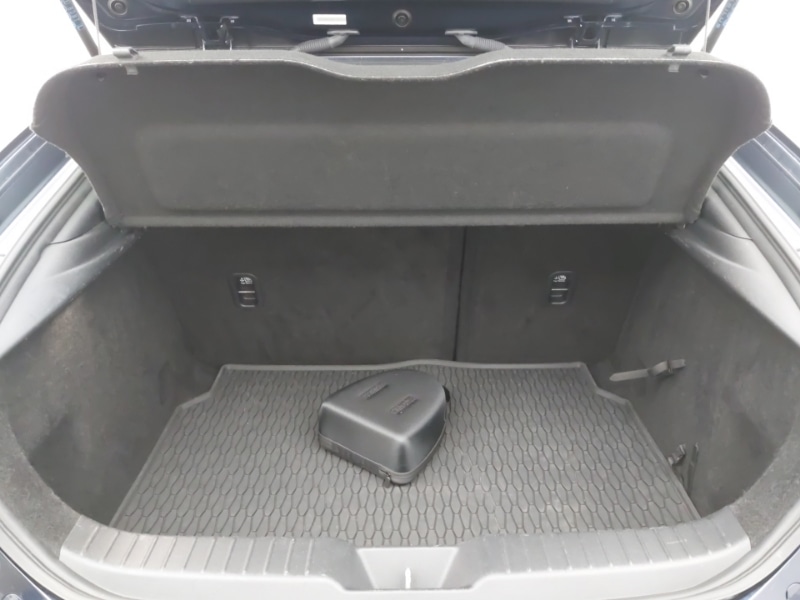 Used Mazda Mazda3 2019 for sale - 78203347: Photo 8