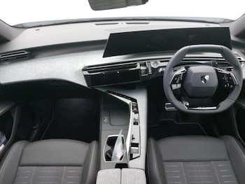 Used Peugeot 3008 2025 for sale - 76602650: Photo