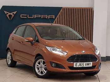 2015 - 1.25 82 Zetec 5dr