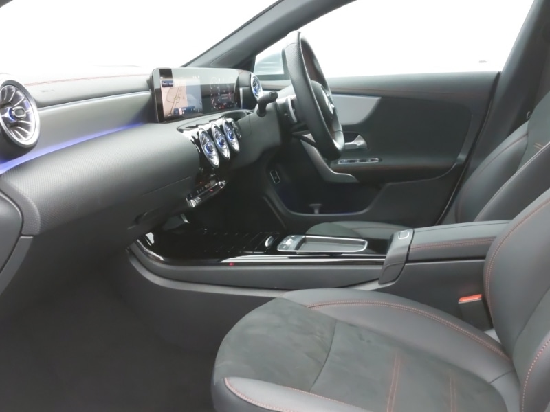 Used Mercedes-Benz CLA 2024 for sale - 76928517: Photo 5