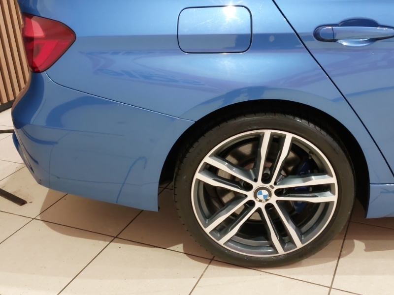 Used BMW 3 Series 2017 for sale - 77043817: Photo 12