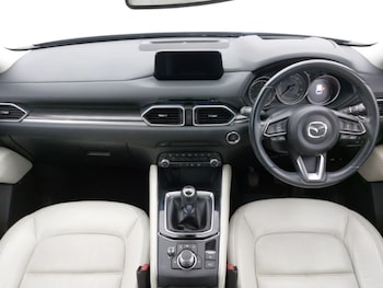 Used Mazda CX-5 2019 for sale - 76289432: Photo 2