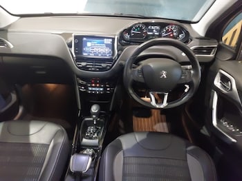 Used Peugeot 2008 2019 for sale - 78478624: Photo