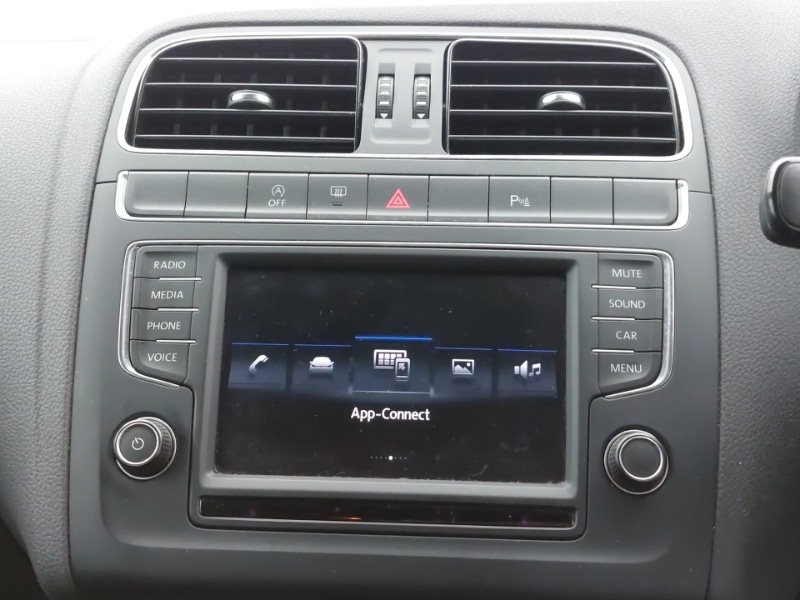 Used Volkswagen Polo 2017 for sale - 76493480: Photo 11