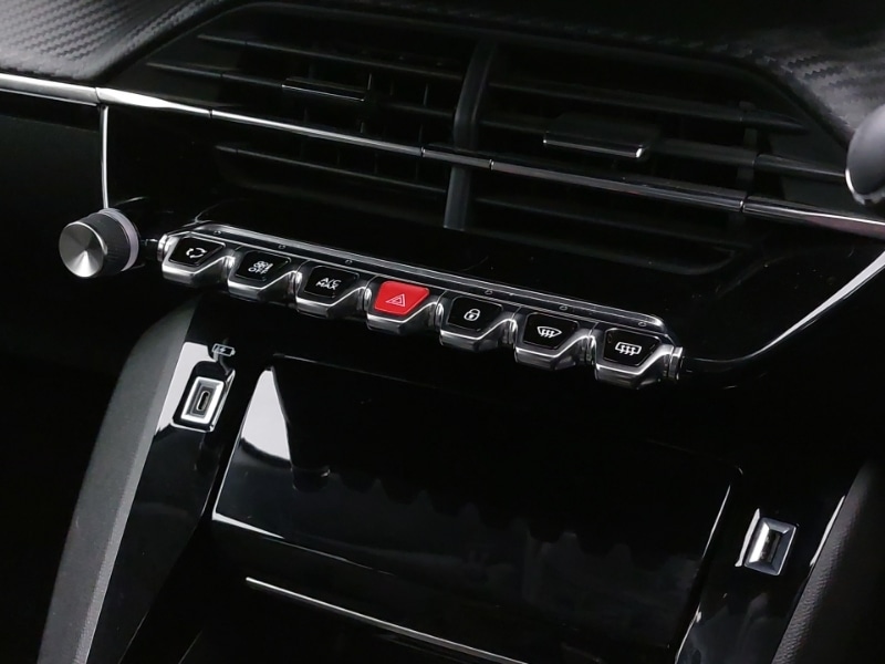 Used Peugeot 208 2021 for sale - 76885489: Photo 15