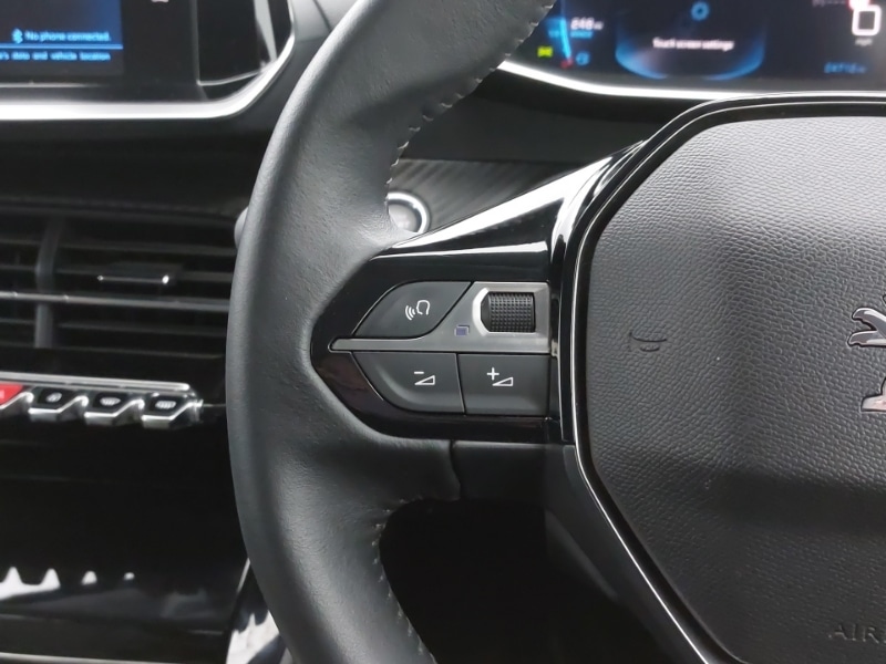 Used Peugeot 208 2021 for sale - 76885489: Photo 17