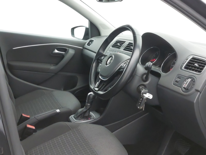 Used Volkswagen Polo 2017 for sale - 77777195: Photo 12