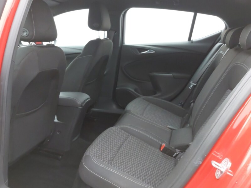 Used Vauxhall Astra 2017 for sale - 76556463: Photo 6