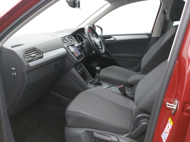 Used Volkswagen Tiguan 2018 for sale - 77606096: Photo 5