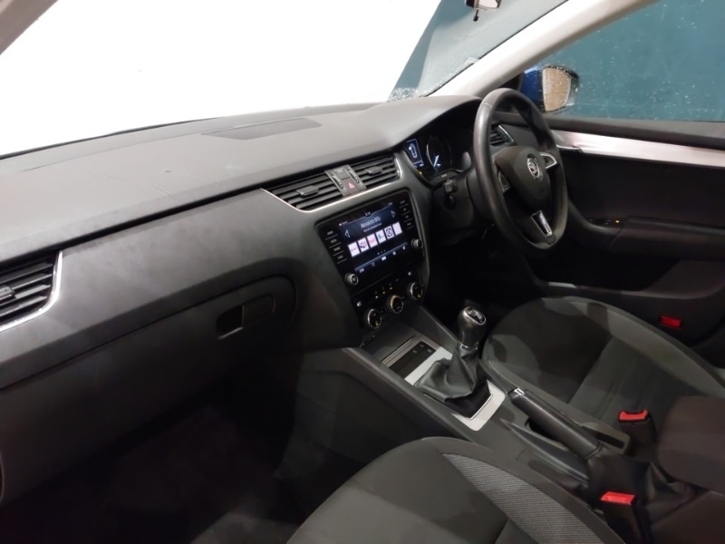 Used Skoda Octavia 2017 for sale - 77585277: Photo 5