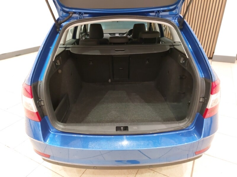 Used Skoda Octavia 2017 for sale - 77585277: Photo 8