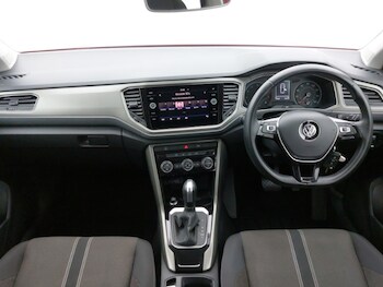 Used Volkswagen T-Roc 2020 for sale - 77980951: Photo