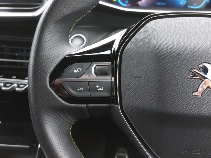 Used Peugeot 208 2022 for sale - 78066055: Photo 17