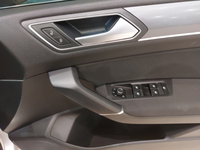 Used Volkswagen Touran 2020 for sale - 76875492: Photo 10