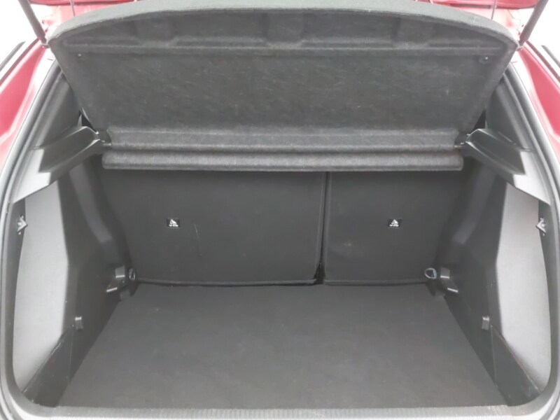 Used Peugeot 2008 2023 for sale - 78066061: Photo 8