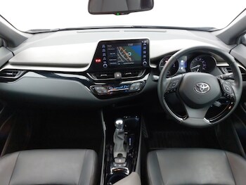 Used Toyota C-HR 2020 for sale - 78065816: Photo