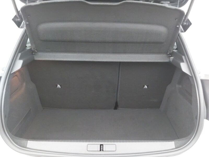 Used Peugeot 208 2022 for sale - 78054611: Photo 8