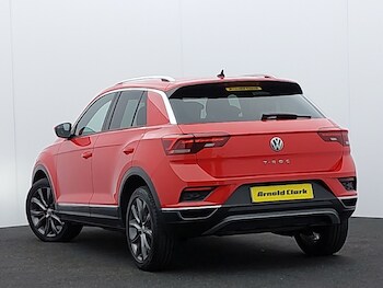 Used Volkswagen T-Roc 2018 for sale - 78041380: Photo