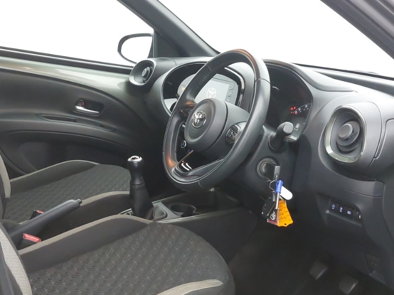 Used Toyota Aygo X 2023 for sale - 77039260: Photo 12