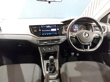 Used Volkswagen Polo 2021 for sale - 77623738: Photo