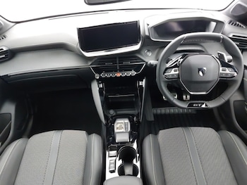 Used Peugeot 208 2025 for sale - 76932483: Photo