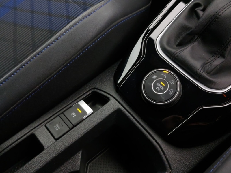 Used Volkswagen T-Roc 2022 for sale - 76348186: Photo 16