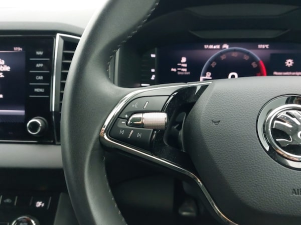 Used Skoda Karoq 2022 for sale - 76195651: Photo 17