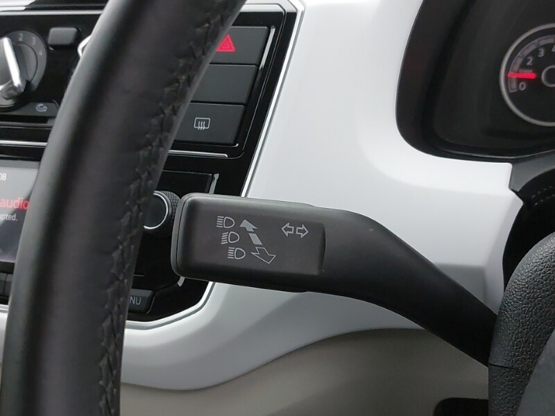 Used Volkswagen up! 2017 for sale - 77999350: Photo 18