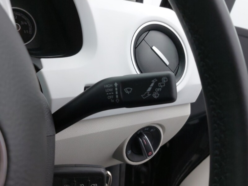 Used Volkswagen up! 2017 for sale - 77999350: Photo 19