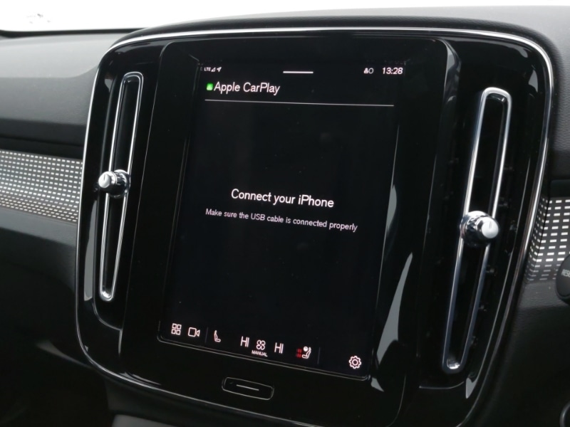 Used Volvo XC40 2025 for sale - 77433581: Photo 14