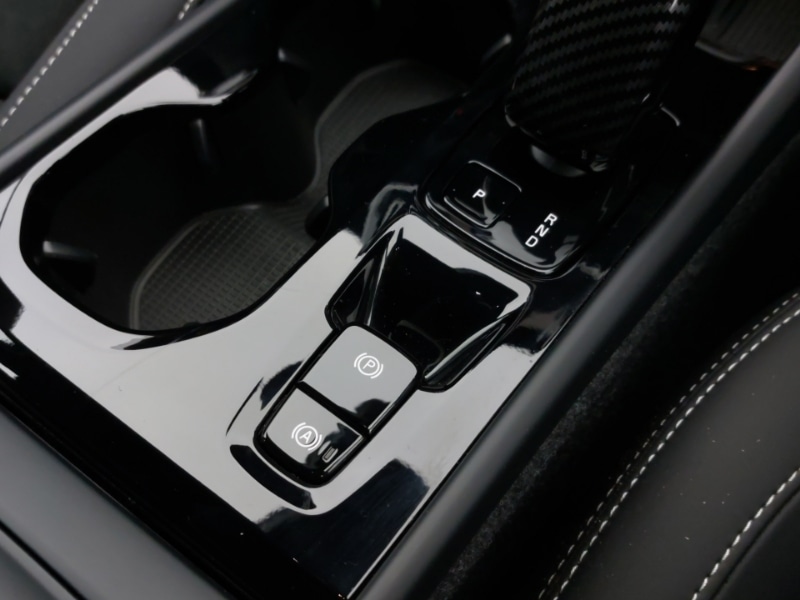 Used Volvo XC40 2025 for sale - 77433581: Photo 16