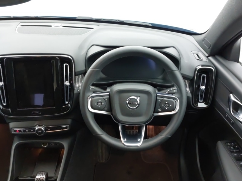 Used Volvo XC40 2025 for sale - 77433581: Photo 7