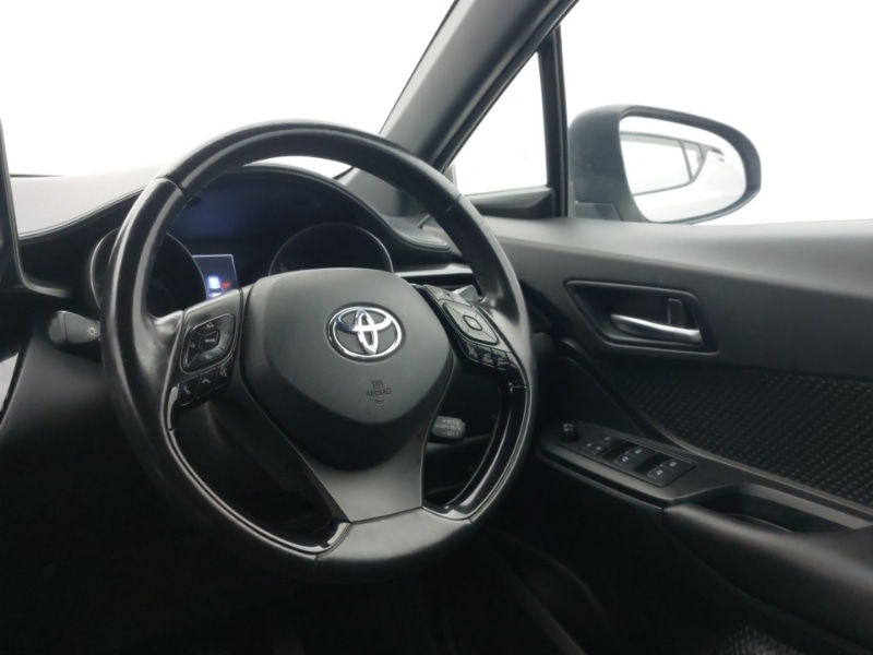 Used Toyota C-HR 2018 for sale - 78203280: Photo 10
