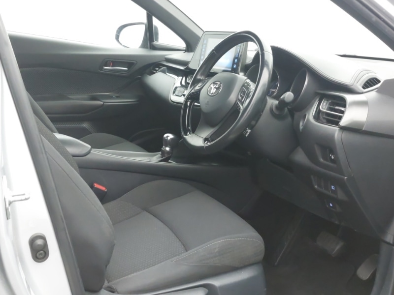 Used Toyota C-HR 2018 for sale - 78203280: Photo 12