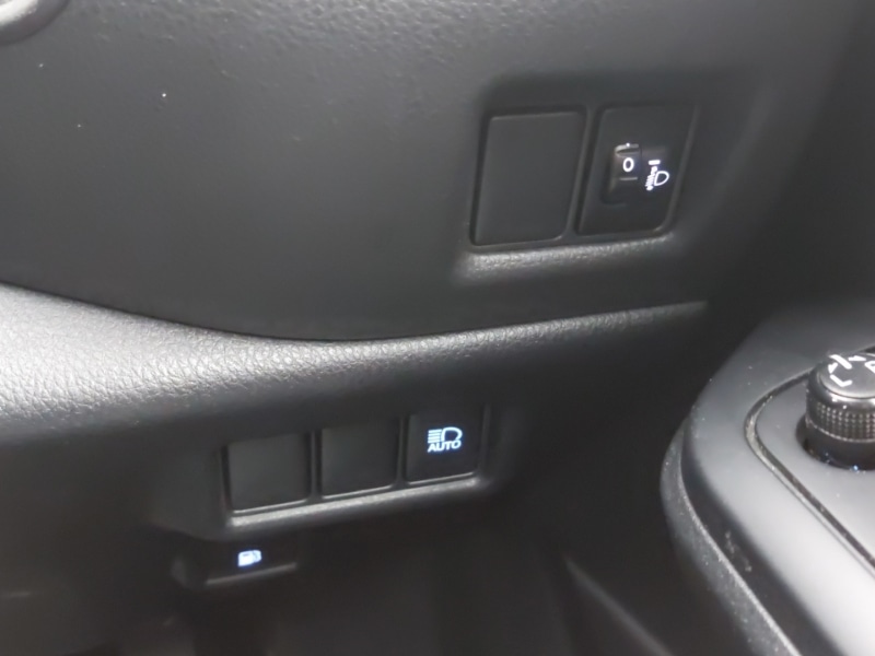 Used Toyota C-HR 2018 for sale - 78203280: Photo 19