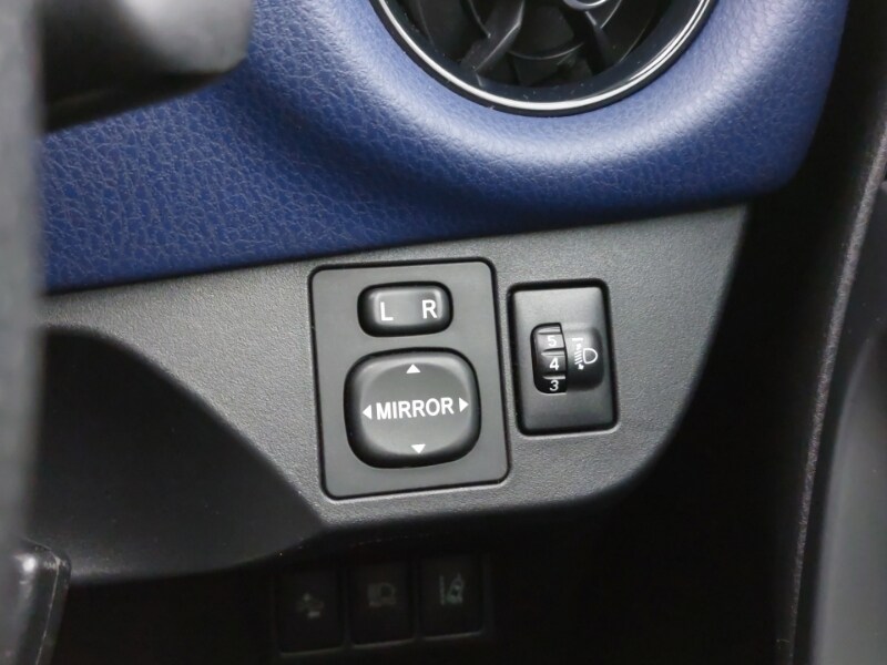 Used Toyota Yaris 2018 for sale - 77889474: Photo 19