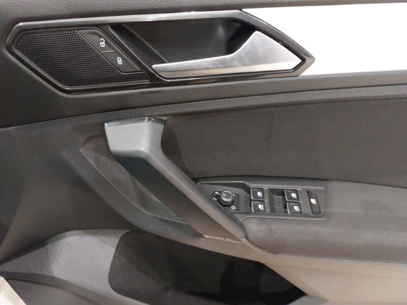 Used Volkswagen Tiguan 2017 for sale - 77548893: Photo 10