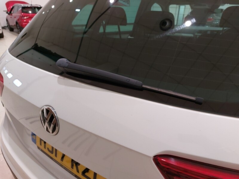 Used Volkswagen Tiguan 2017 for sale - 77548893: Photo 12