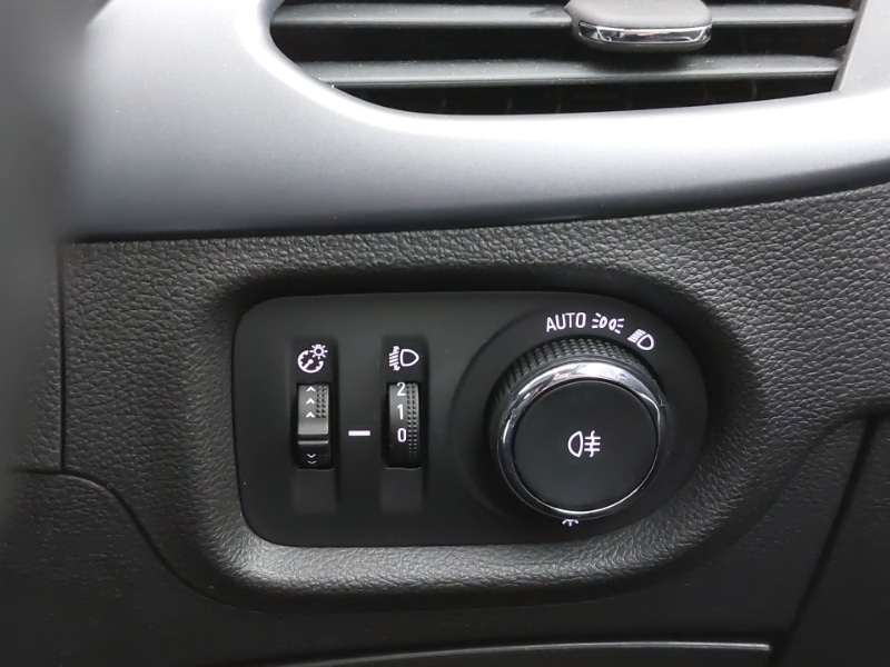 Used Vauxhall Astra 2018 for sale - 77690088: Photo 18