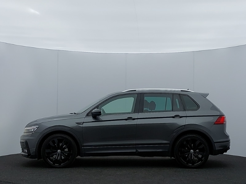 Used Volkswagen Tiguan 2017 for sale - 77228900: Photo 4