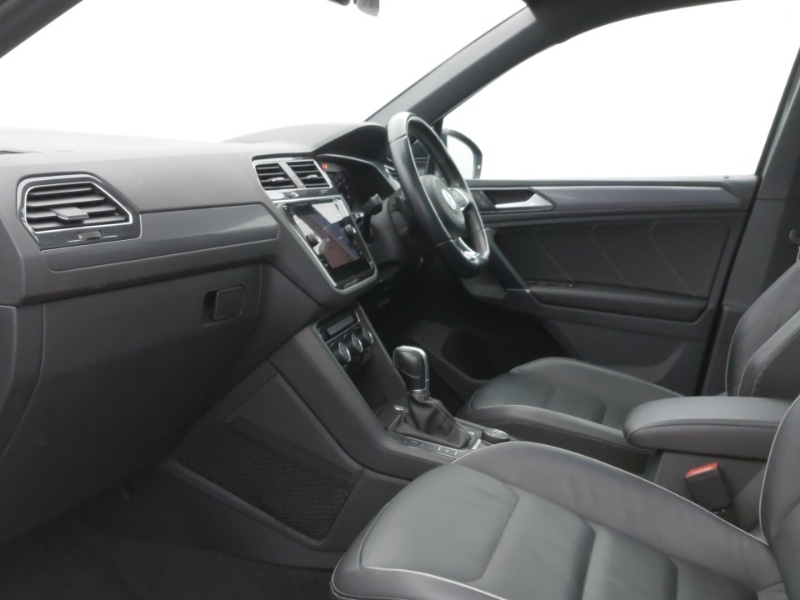 Used Volkswagen Tiguan 2017 for sale - 77228900: Photo 5