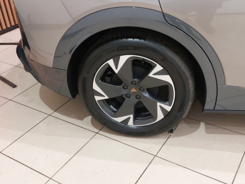 Used Cupra Tavascan 2025 for sale - 76403760: Photo 12