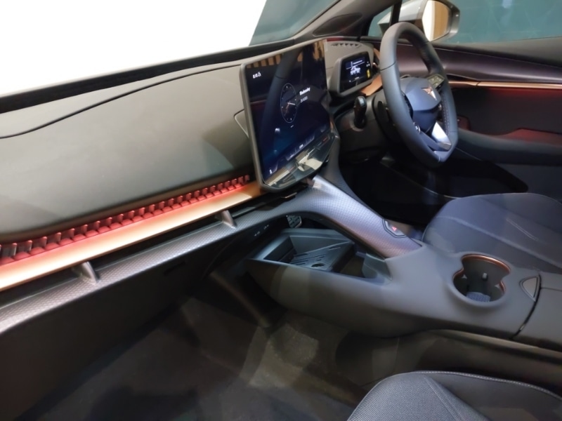 Used Cupra Tavascan 2025 for sale - 76403760: Photo 5