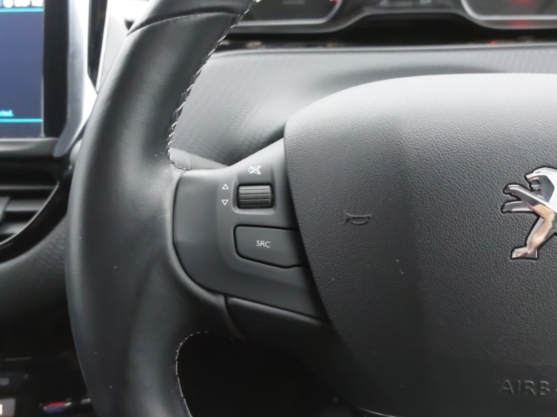 Used Peugeot 208 2019 for sale - 76721771: Photo 16