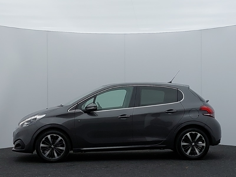 Used Peugeot 208 2019 for sale - 76721771: Photo 4