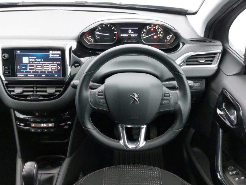 Used Peugeot 208 2019 for sale - 76721771: Photo 7