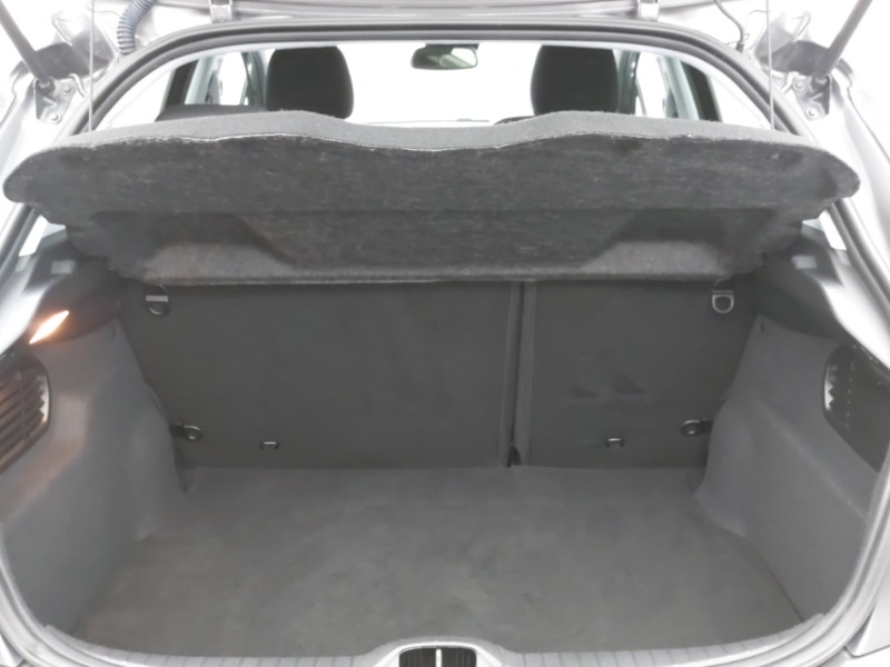 Used Peugeot 208 2019 for sale - 76721771: Photo 8