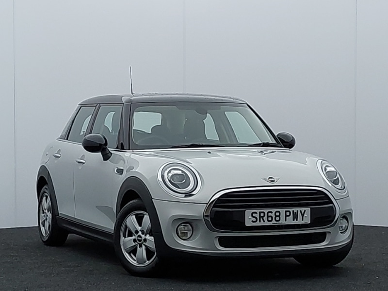 Used MINI Hatch 2018 for sale - 76414690: Photo 1