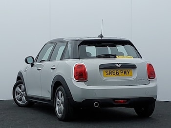 Used MINI Hatch 2018 for sale - 76414690: Photo