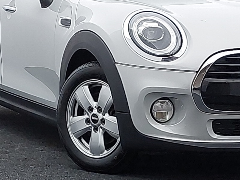 Used MINI Hatch 2018 for sale - 76414690: Photo 9